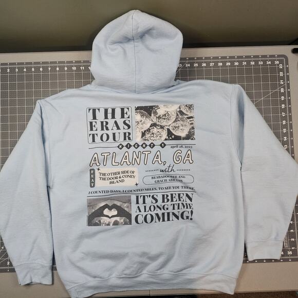 Taylor Swift Hoodie Large Blue The Eras Tour Pop Concert Music Swifty Band Y2K - Picture 6 of 13